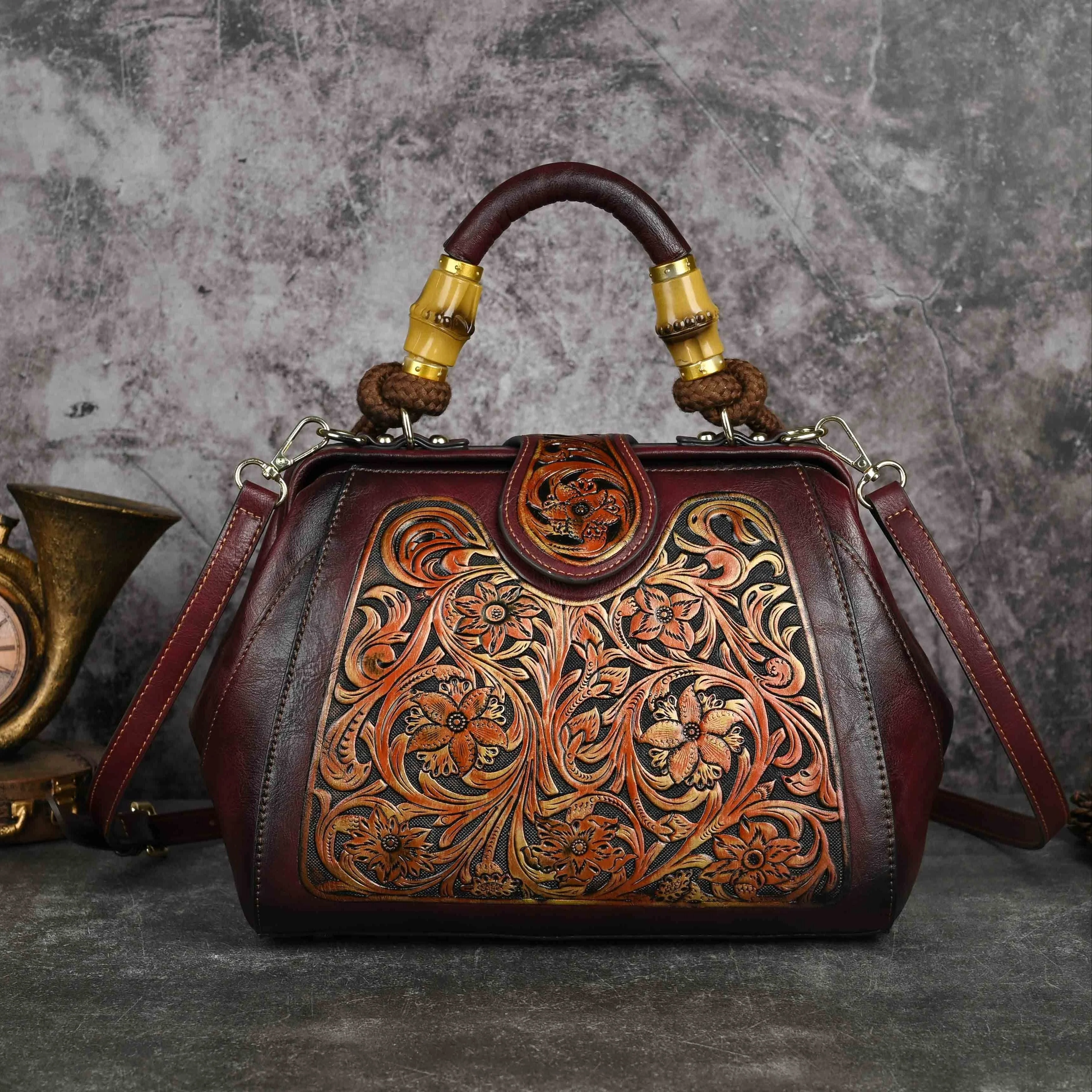 Dorothy™ | Argyle Messenger Bag - Image 3