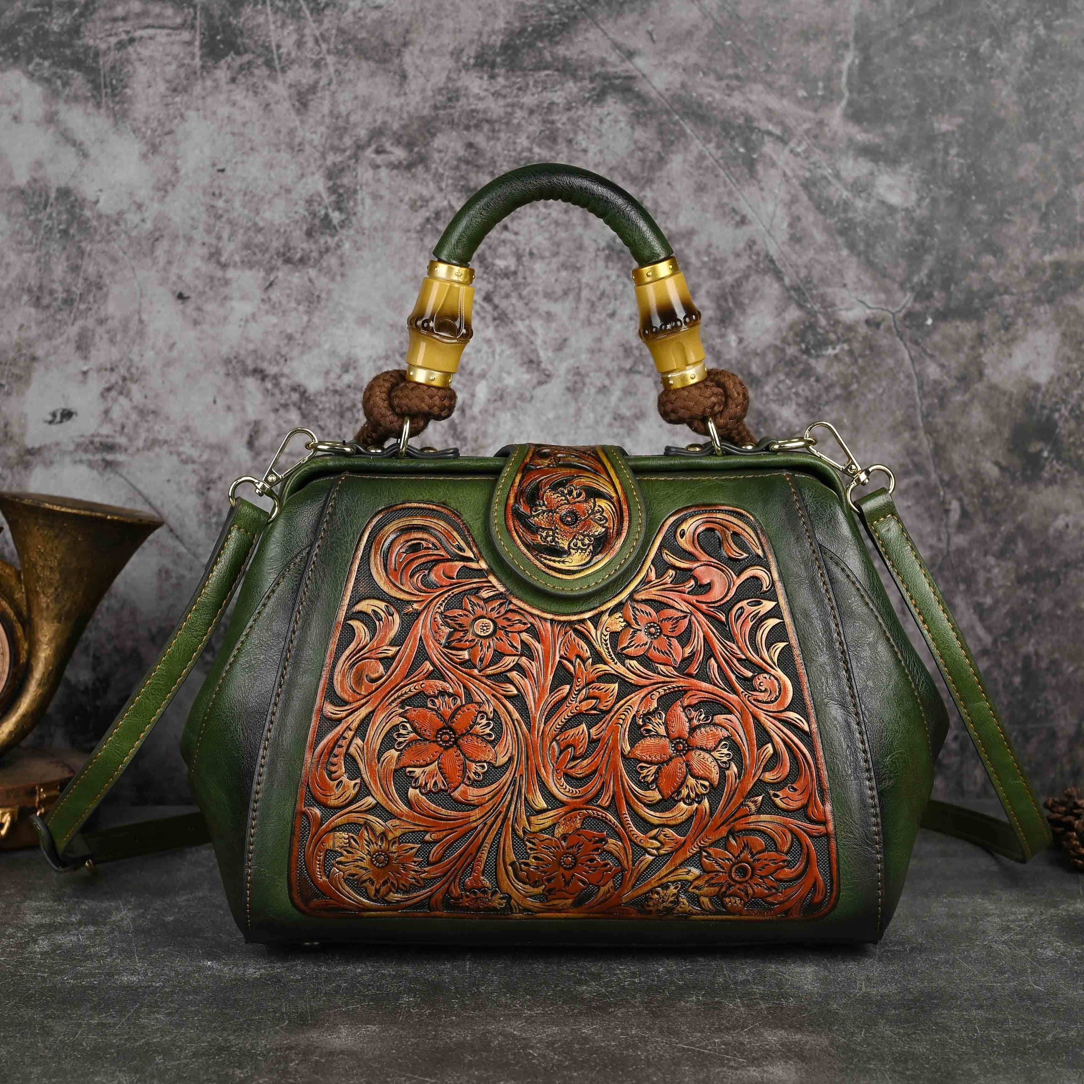 Dorothy™ | Argyle Messenger Bag - Image 6