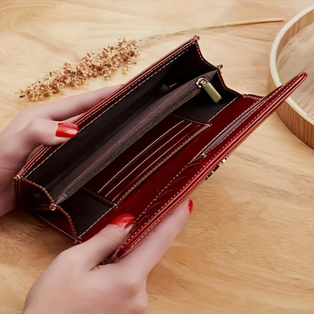 Noemie™ | Trendy Bifold Wallet - Image 10